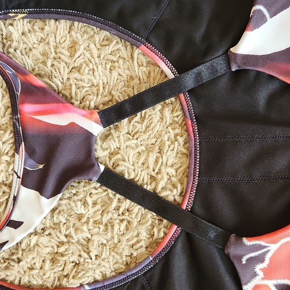 JoyLab floral sports bra size large - Picture 4 of 7